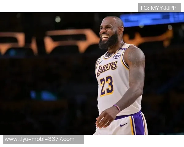 杨毅分析詹姆斯若退役后是否仍为球队核心及其退役巡演的可能性