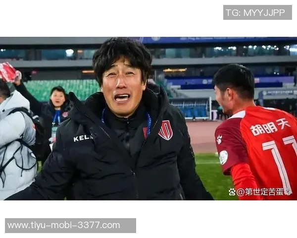 成都蓉城授予徐正源功勋主教练称号助力冲超与亚冠征程