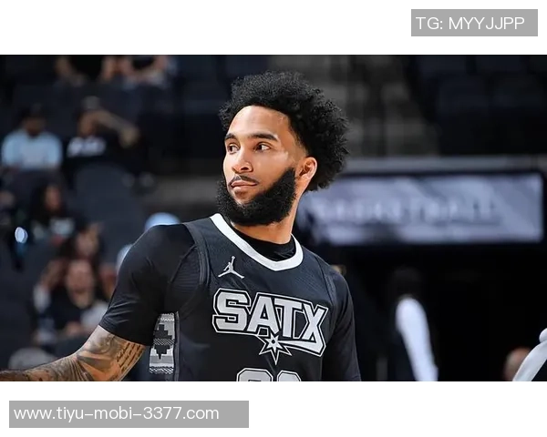 尚帕尼表现出色全场稳定贡献20分4板5助助力球队胜利